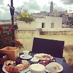 ホテル パラッツォ デリ アバーティ　 マテーラ