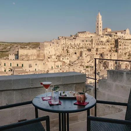 Palazzo Degli Abati 4* Матера