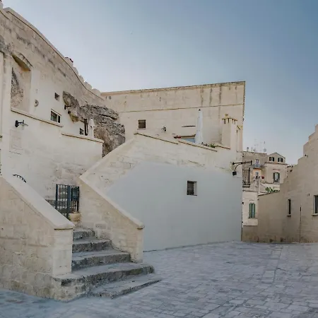Palazzo Degli Abati 4* Matera