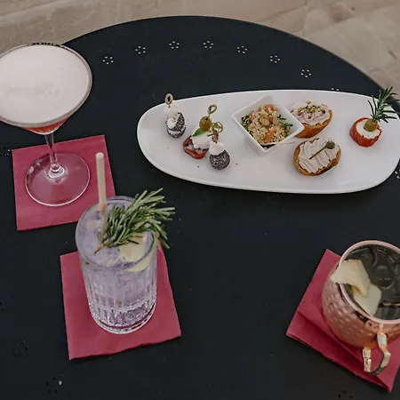 Palazzo Degli Abati 4*