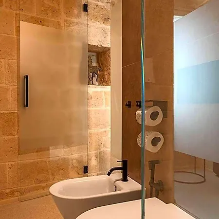 Palazzo Degli Abati 4* Матера