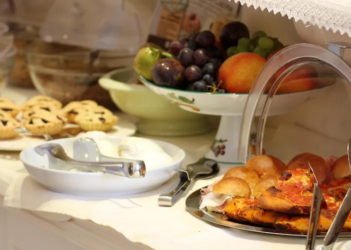 Palazzo Degli Abati 4*